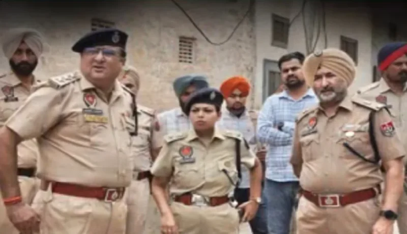 114 smugglers arrested, over 4 kg medicine seized in Punjab’s Yudh Nashian Virudh marketing campaign Punjab Police arrest 114 drug smugglers, seize heroin and cash as ...