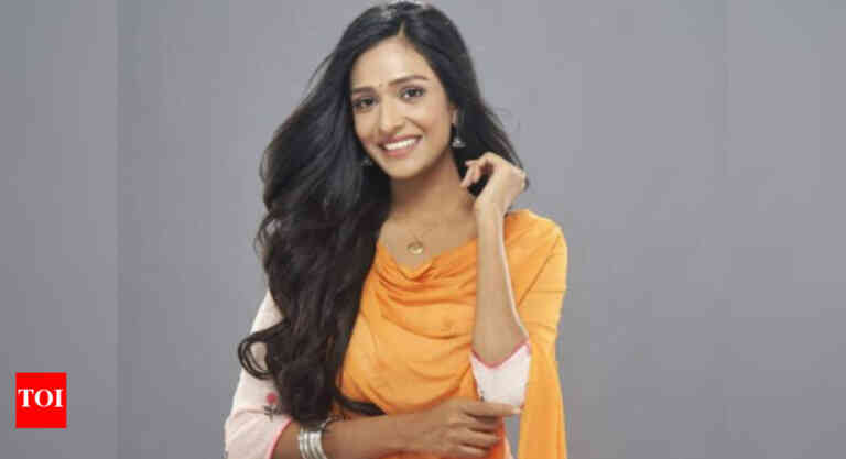 Bhagya Lakshmi actor Aishwarya Khare: TV is not lifeless but, it wants a bit of modification