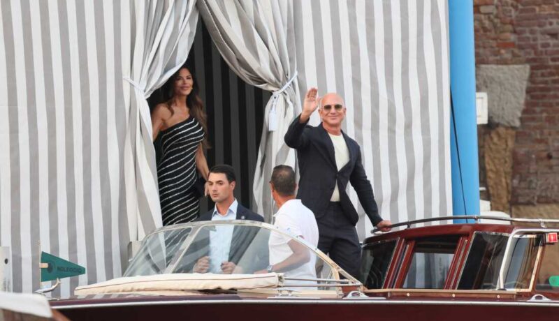 Jeff Bezos was banned from seeing Lauren Sánchezs marriage ceremony costume earlier than their massive day? New particulars emerge Jeff Bezos' Venice wedding draws celebrities, protests : NPR