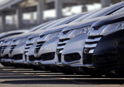 Trump Says 'Mr Japan' Unfair on Cars, Floats Keeping 25% Tariff ...