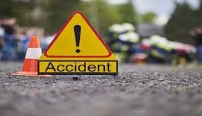 3 kanwariyas killed after truck overturns on Rishikesh-Chamba freeway Uttarakhand: 1 killed, about 14 injured after Truck carrying ...