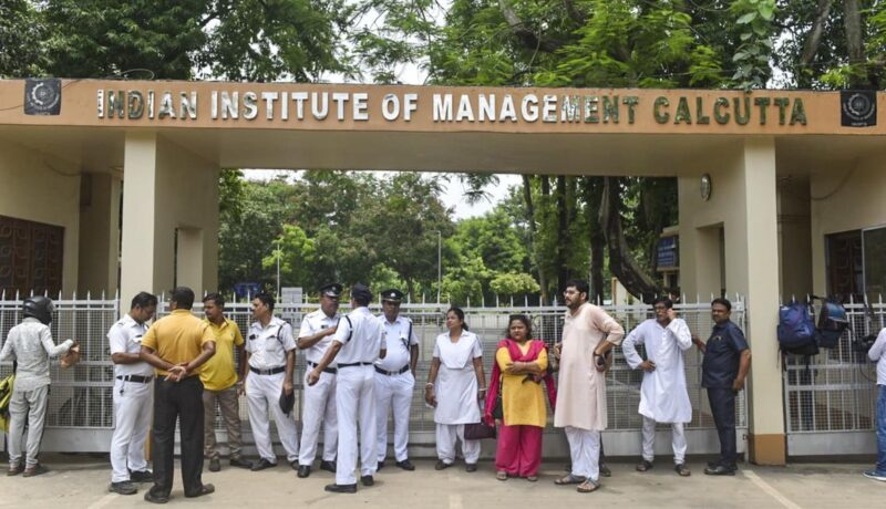 IIM-Calcutta rape accused purchased sleeping capsules to spike chilly drinks provided to girl: Police iim-calcutta-rape-accused-purchased-sleeping-capsules-to-spike-chilly-drinks-provided-to-girl:-police