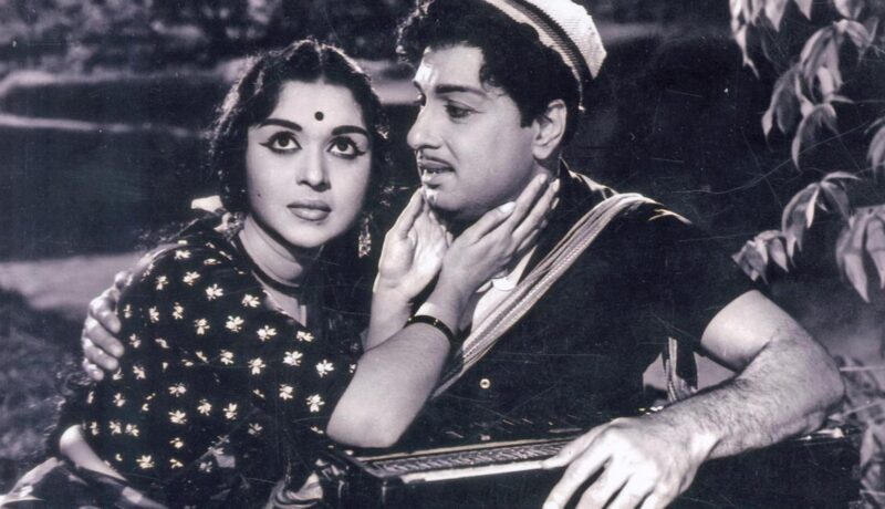 When MGR scolded a Tamil actor for providing liquor to Saroja Devi when-mgr-scolded-a-tamil-actor-for-providing-liquor-to-saroja-devi