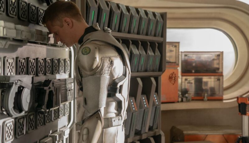Murderbot sequence assessment: Alexander Skarsgård shines in science fiction comedy murderbot-sequence-assessment:-alexander-skarsgard-shines-in-science-fiction-comedy