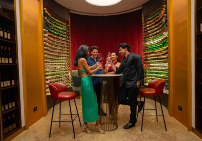 radisson-blu-hotel-and-spa-in-nashik-launches-india-wine-studio-showcasing-wine-from-about-35-vineyards