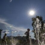 children-uncovered-to-warmth-wave-worldwide-might-lose-as-much-as-1.5-years-of-education:-report
