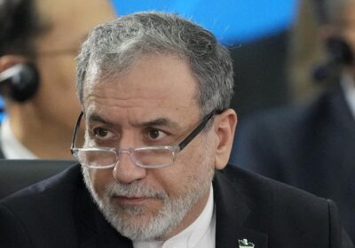iran-fm-says-tehran-won’t-abandon-nuclear-enrichment