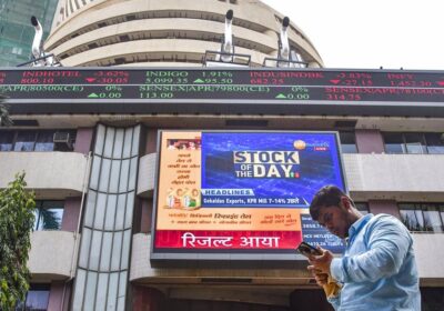 stock-markets-fall-for-second-day;-sensex-tanks-721-factors
