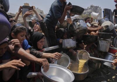 israeli-gunshots,-strikes-kill-a-minimum-of-25-in-gaza,-some-whereas-in-search-of-assist