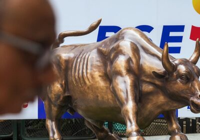 markets-prolong-successful-run-to-4th-day-on-contemporary-overseas-fund-inflows;-sensex-positive-factors-300-factors