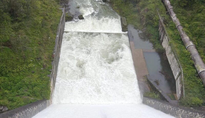 Rains result in closure of vacationer spots in Nilgiris; Avalanche dam sluice gates opened rains-result-in-closure-of-vacationer-spots-in-nilgiris;-avalanche-dam-sluice-gates-opened
