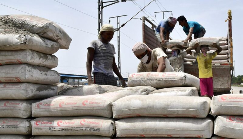Core sectors develop at nine-month low of 0.7% in May, dragged by oil, fuel, fertilisers & electrical energy core-sectors-develop-at-nine-month-low-of-0.7%-in-may,-dragged-by-oil,-fuel,-fertilisers-&-electrical-energy