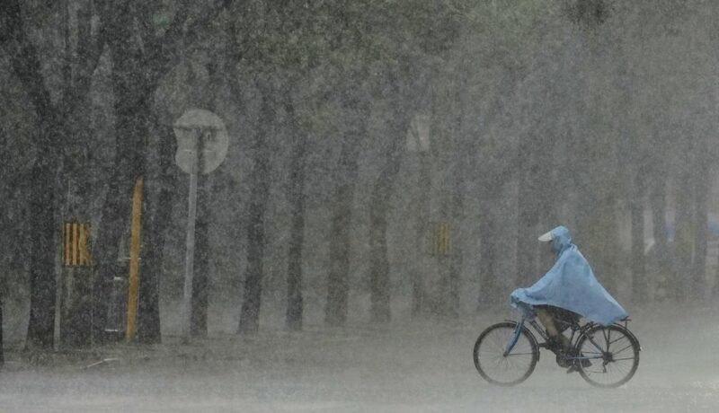 Rains intensify round Beijing, 4,000 evacuated rains-intensify-round-beijing,-4,000-evacuated