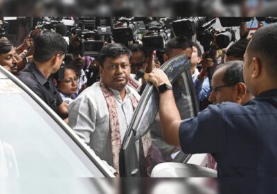 Law student's 'gang rape': BJP's protest rally stopped, party's WB ...