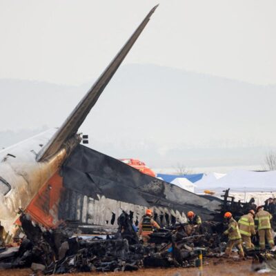 Jeju Air crash: Evidence shows pilots shut off less-damaged engine ...