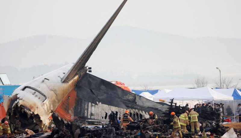 Jeju Air jet nonetheless had a working engine when it crashed, investigation replace says Jeju Air crash: Evidence shows pilots shut off less-damaged engine ...