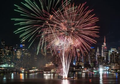 Where to Watch 4th of July Fireworks in NYC 2025 | Condé Nast Traveler