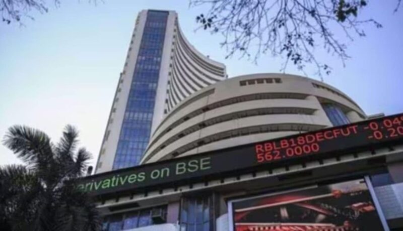 Markets decline in early commerce dragged by IT shares, overseas fund outflows Sensex, Nifty drop in early trade dragged by IT stocks, foreign ...