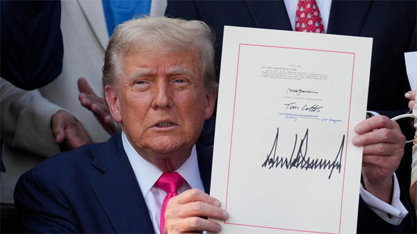 Trade: Trump Reaches Out to 12 Nations Via Letters Trump signs tariff letters targeting 12 nations; Ind-US trade ...